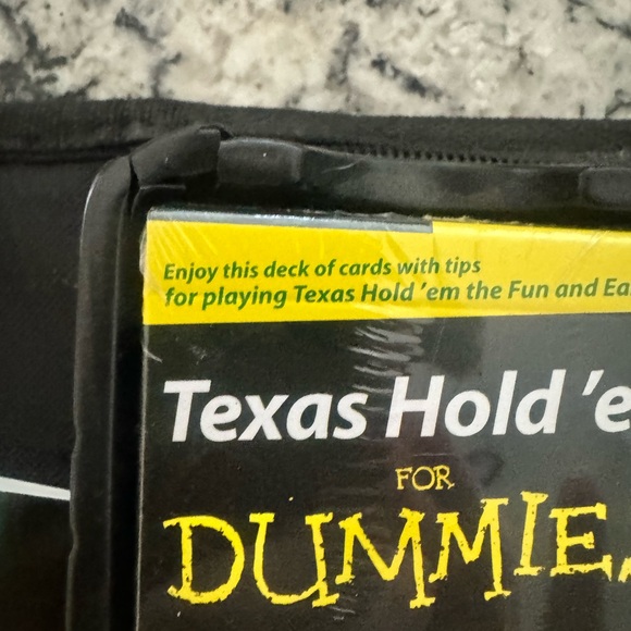 Poker Set For Dummies with Rule Books: Texas Hold'em 7-Card Stud Omaha 8 - Picture 9 of 15